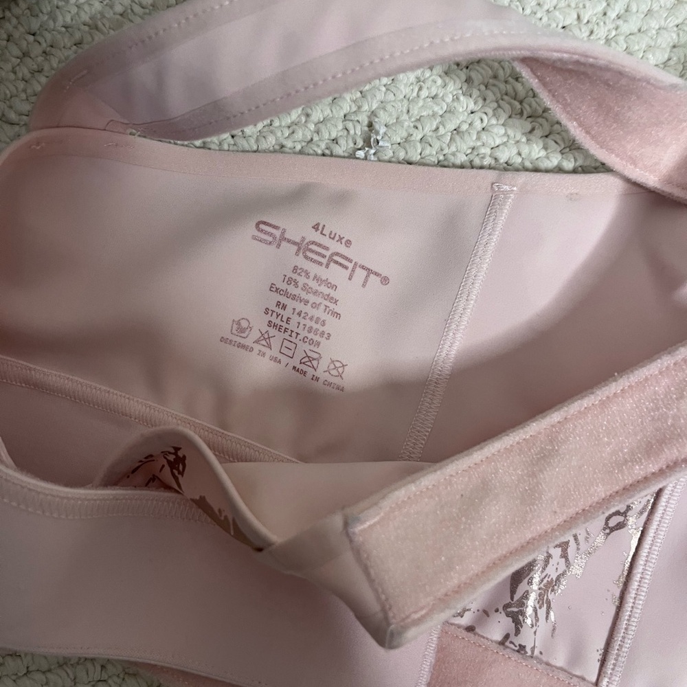 Shefit flex sports bra in pink blush Size 4 Luxe - Picture 8 of 8